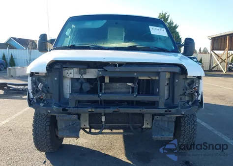 2008 Ford E-350 Super Duty Commercial/Recreational z USA, uszkodzony, nr VIN 1FTSE34L58DA22547